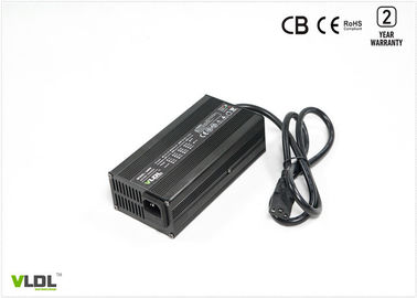 Bạc Đen 36 Volts Bộ sạc pin thông minh 5 amps 240W cho pin 36V Li / SLA được cấp nguồn EVS